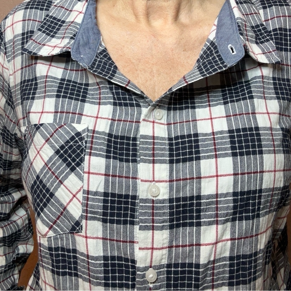 Tommy Hilfiger Navy and Red Plaid Shirt - Picture 2 of 6